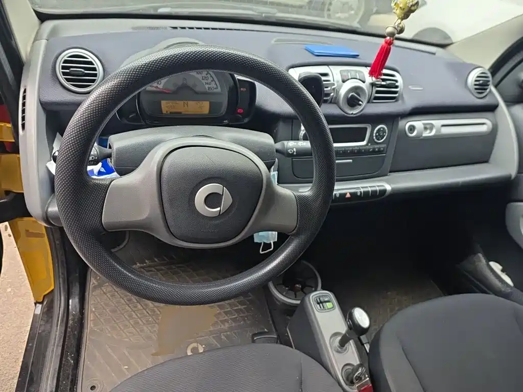 smart Smart Fortwo — миниатюра 5