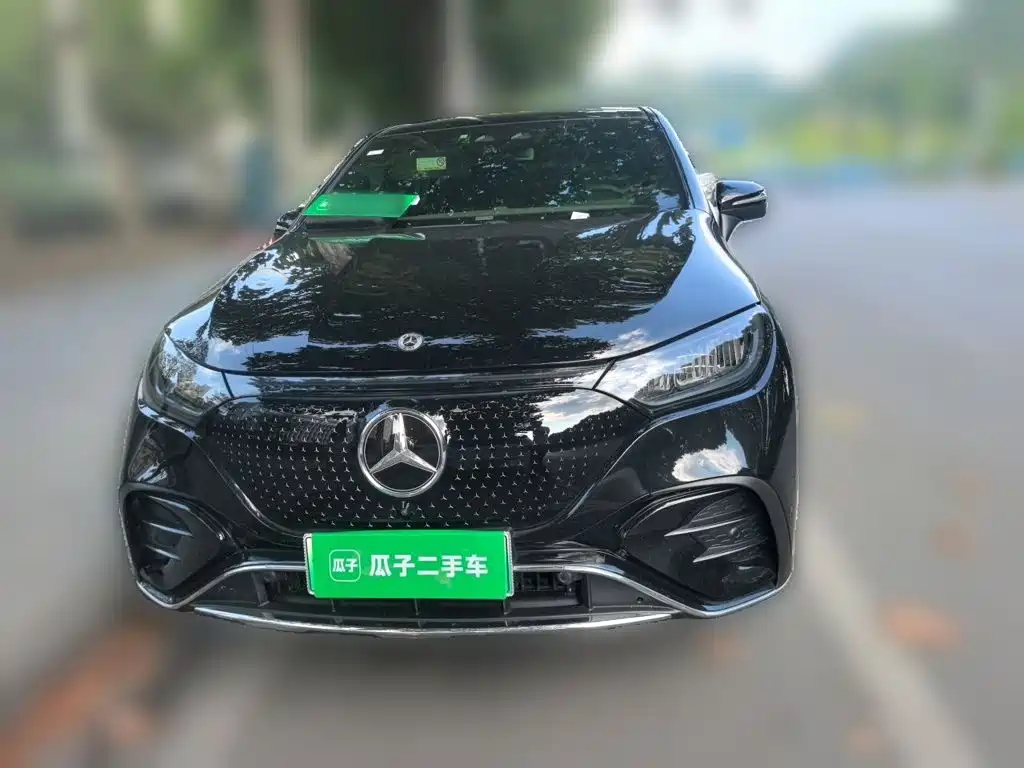 Mercedes-Benz EQE SUV — миниатюра 2