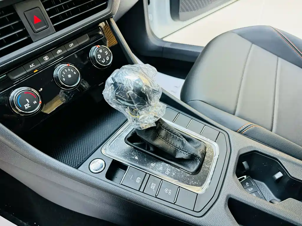 Volkswagen Bora — миниатюра 5