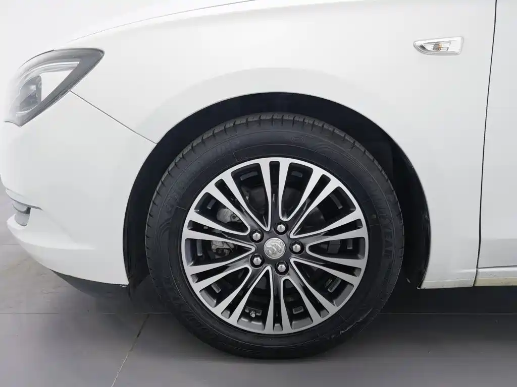 Buick Excelle — миниатюра 17