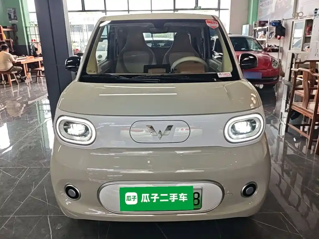 Wuling MINIEV — миниатюра 3