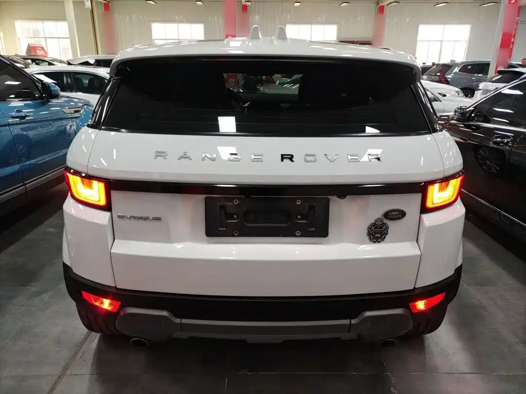 Land Rover Evoque — миниатюра 22