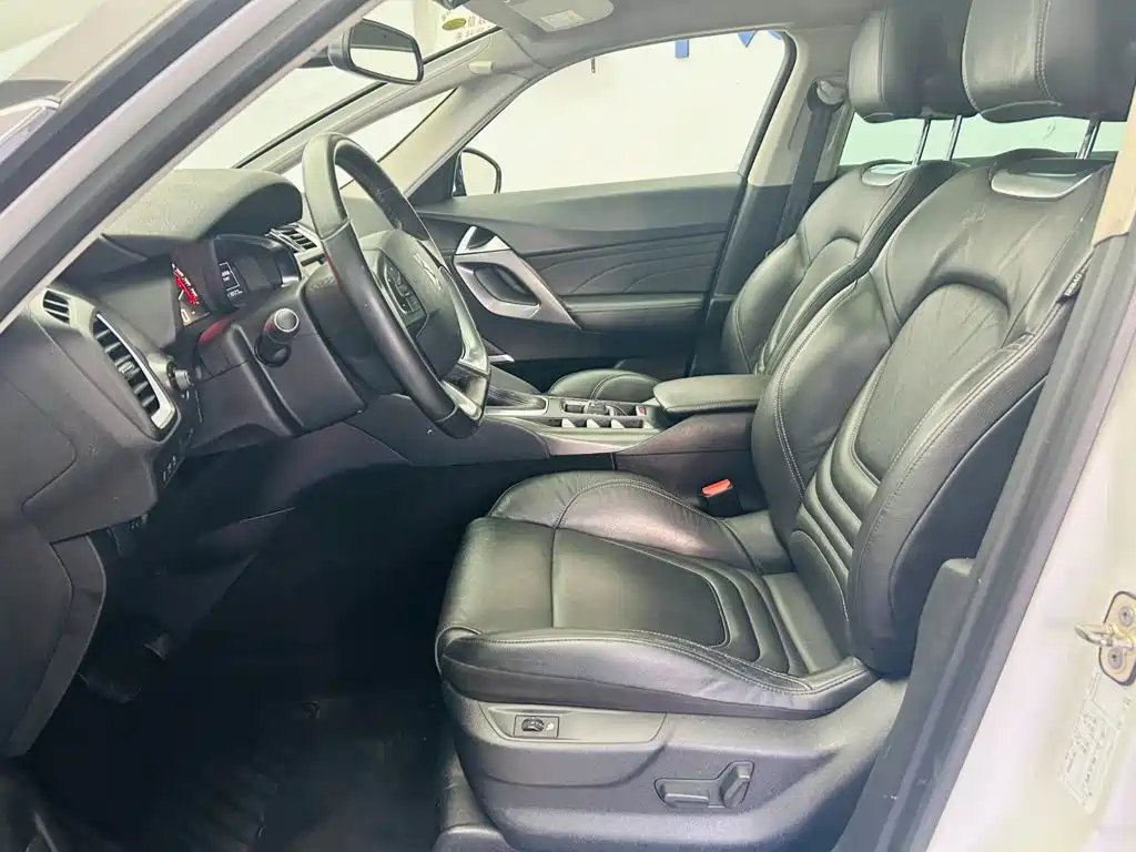 DS DS 5 — миниатюра 18