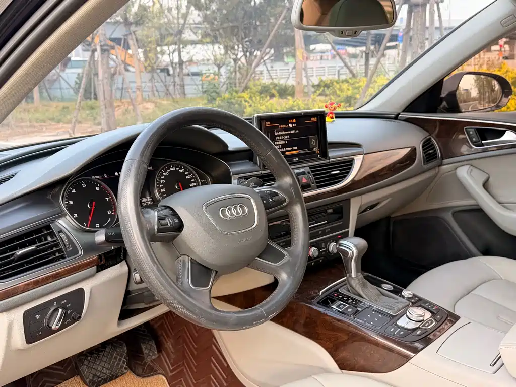 Audi A6L — миниатюра 10