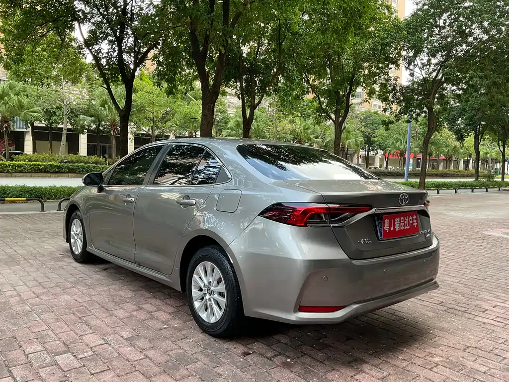 Toyota Corolla — миниатюра 12
