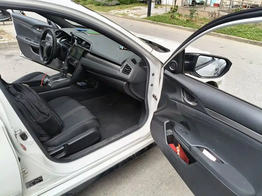 Honda Civic — миниатюра 19