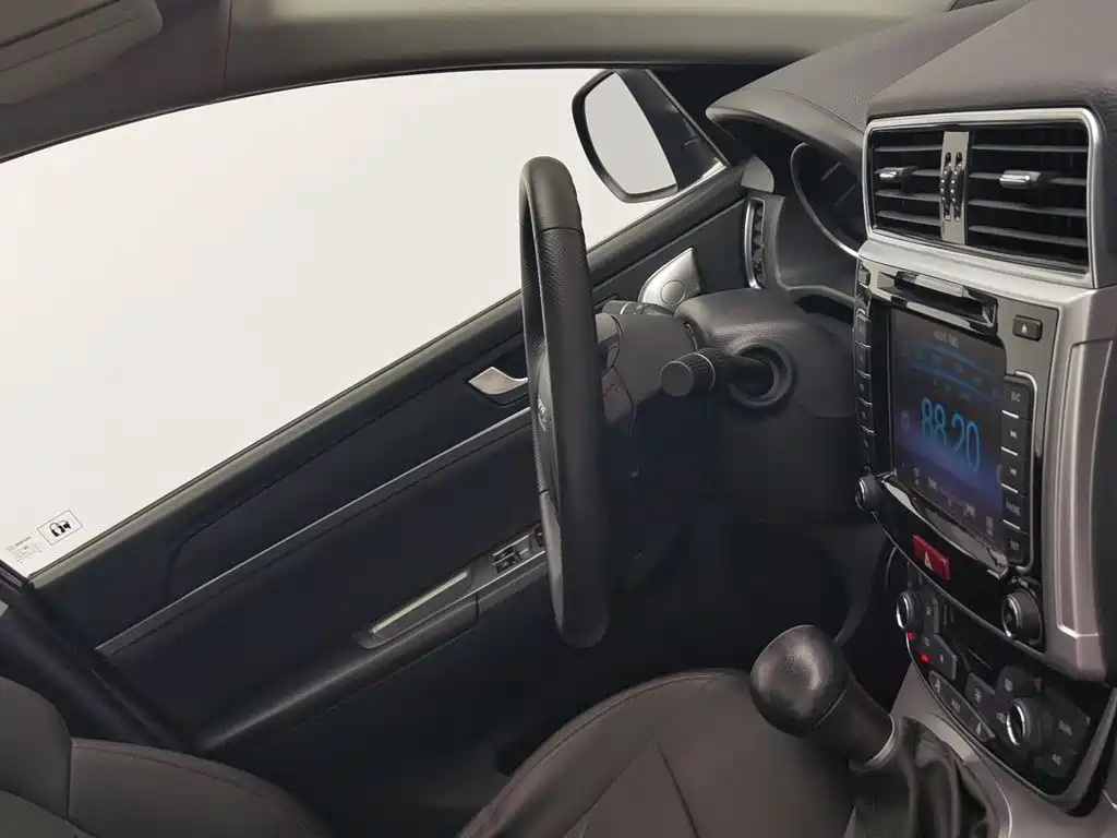 Haval M6 — миниатюра 22