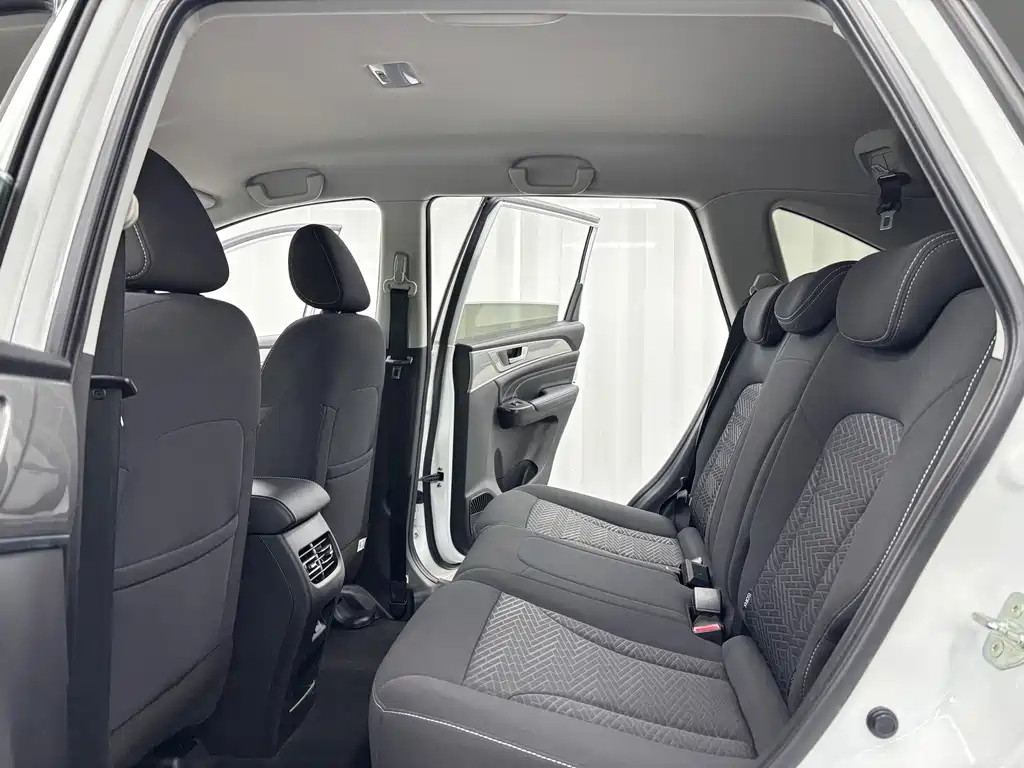 Haval M6 — миниатюра 8