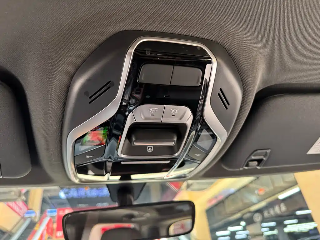 Geely Cowboy — миниатюра 12