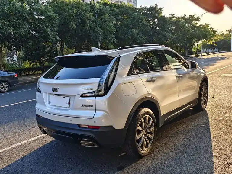 Cadillac XT4 — миниатюра 9