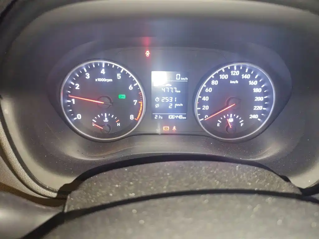 Hyundai Elantra — миниатюра 8