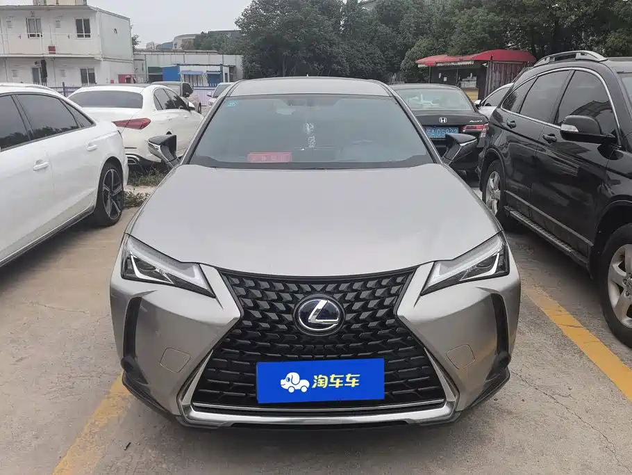 Lexus UX — миниатюра 2