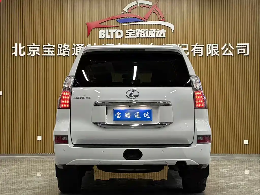 Lexus GX — миниатюра 5