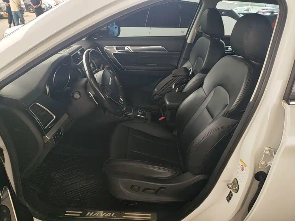 Haval H6 Coupe — миниатюра 15