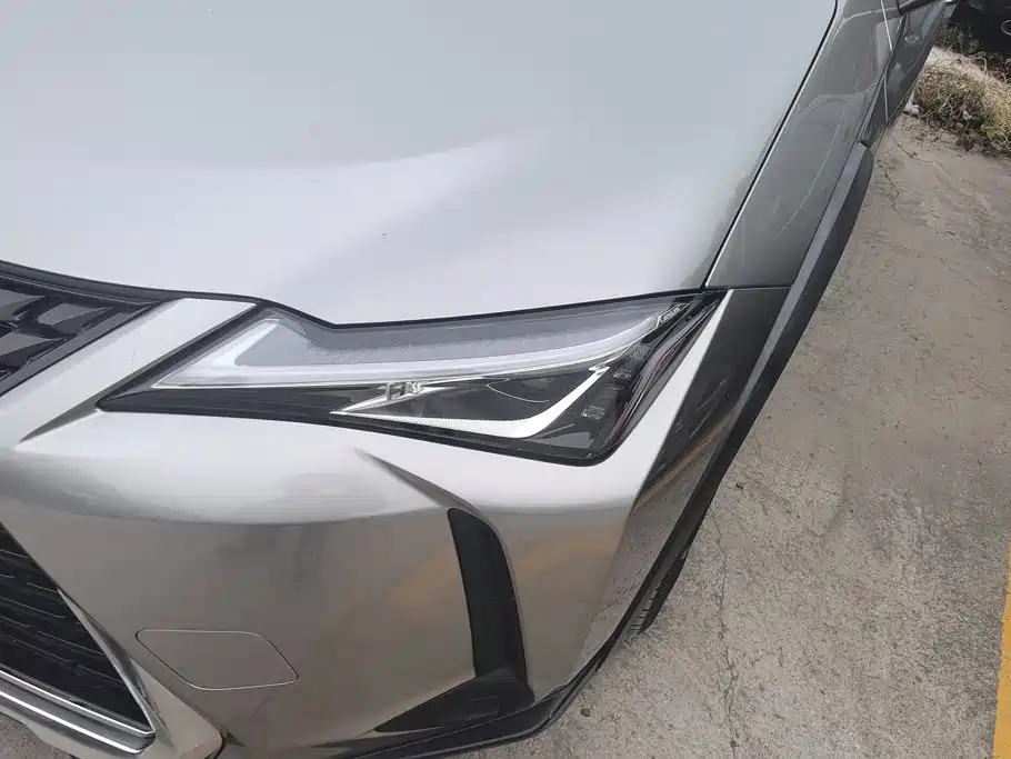 Lexus UX — миниатюра 5