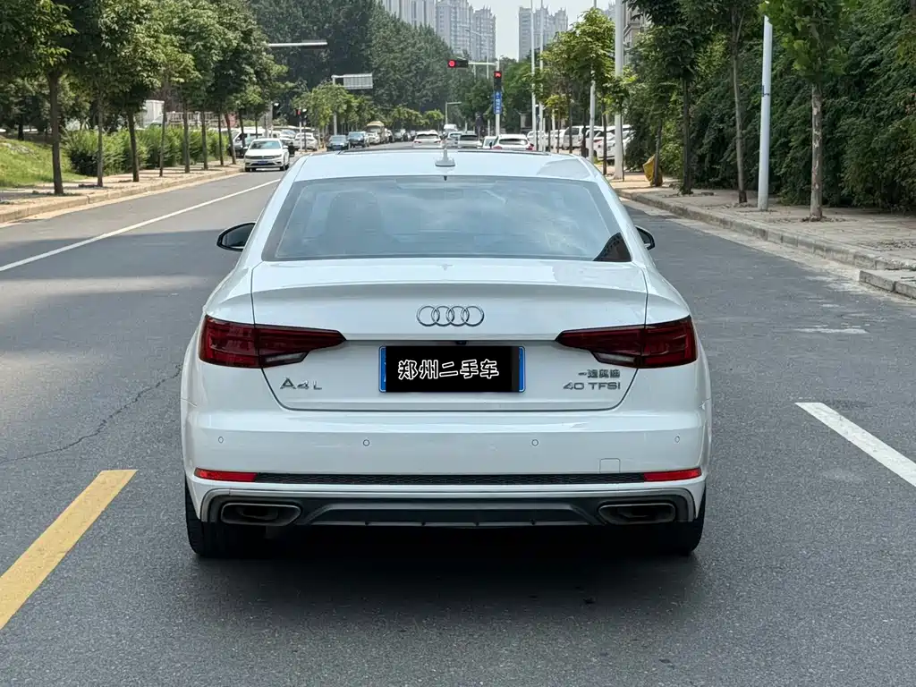 Audi A4L — миниатюра 5