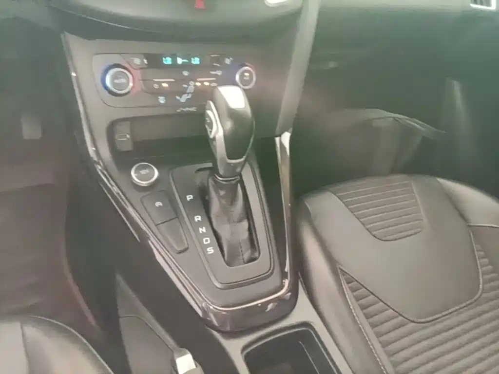 Ford Focus — миниатюра 14