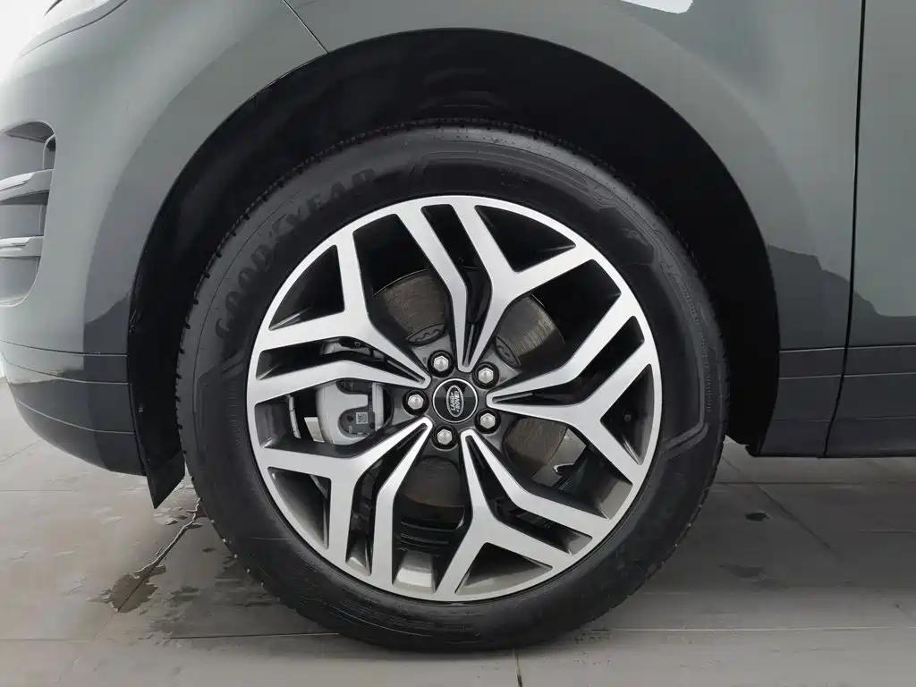 Land Rover Evoque — миниатюра 17