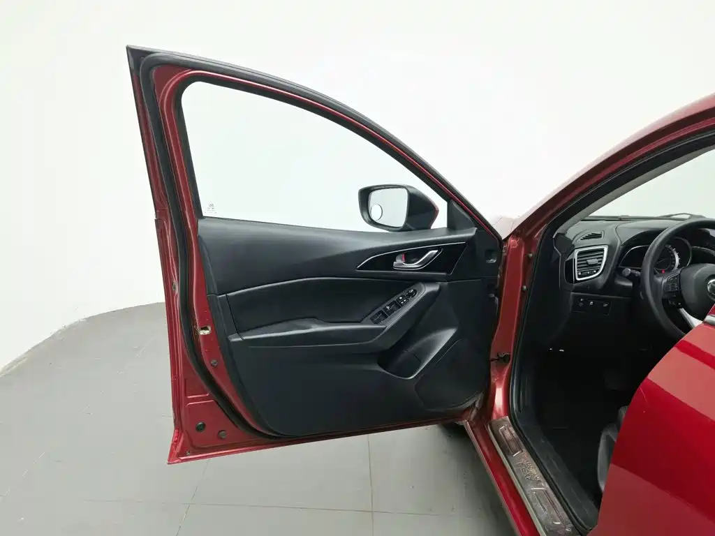 Mazda 3 Axela — миниатюра 8