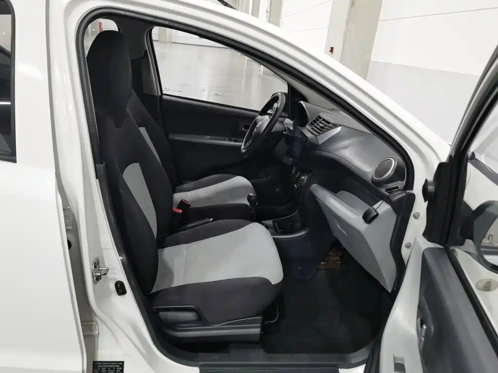Suzuki Alto — миниатюра 23