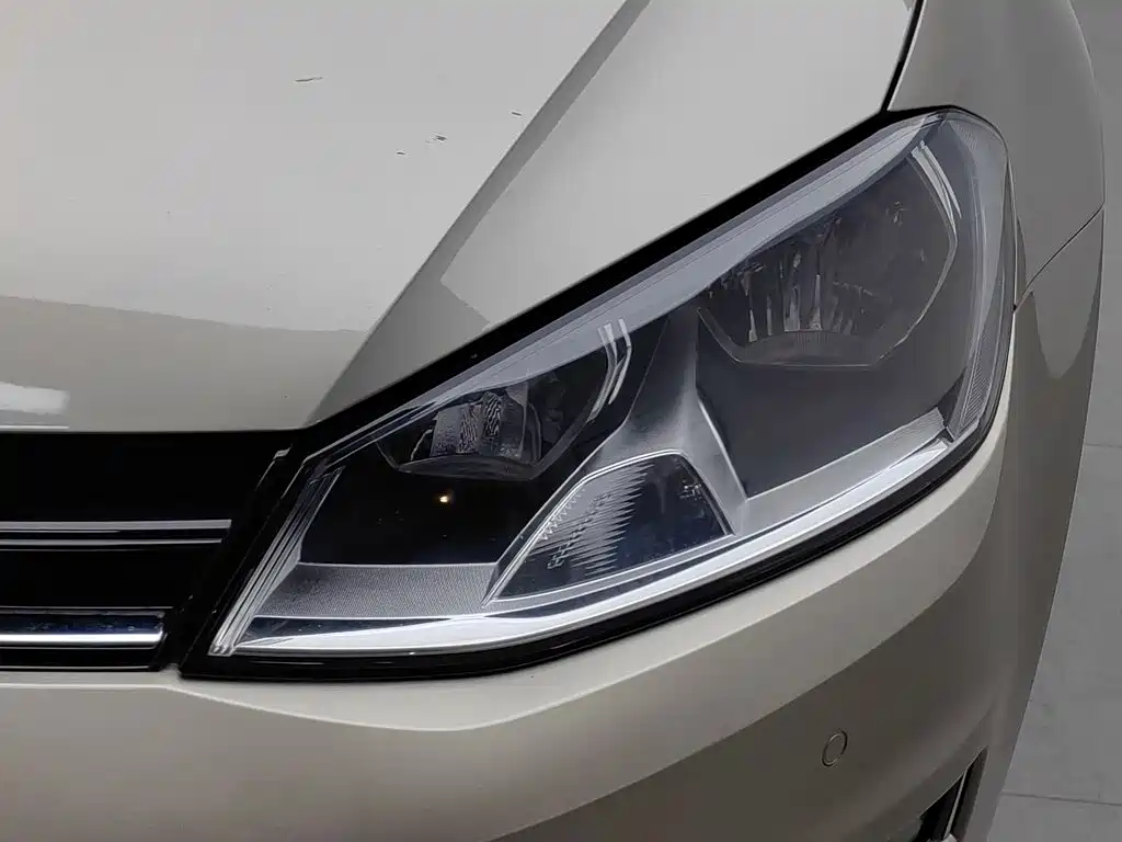 Volkswagen Golf — миниатюра 7