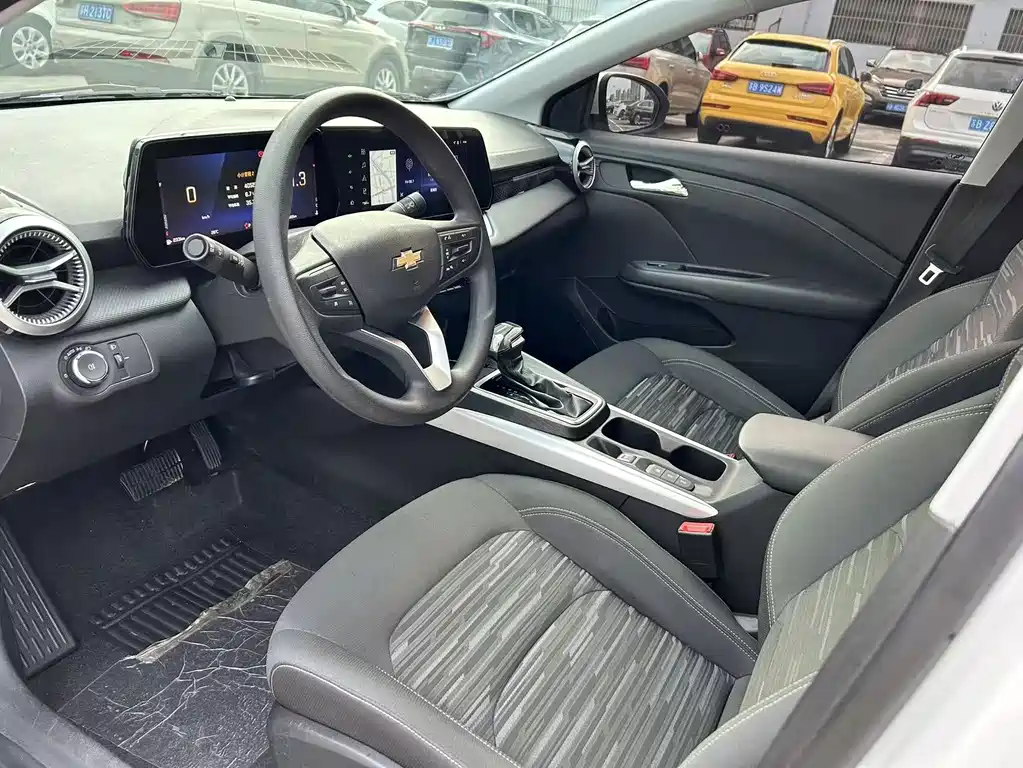 Chevrolet Monza — миниатюра 4