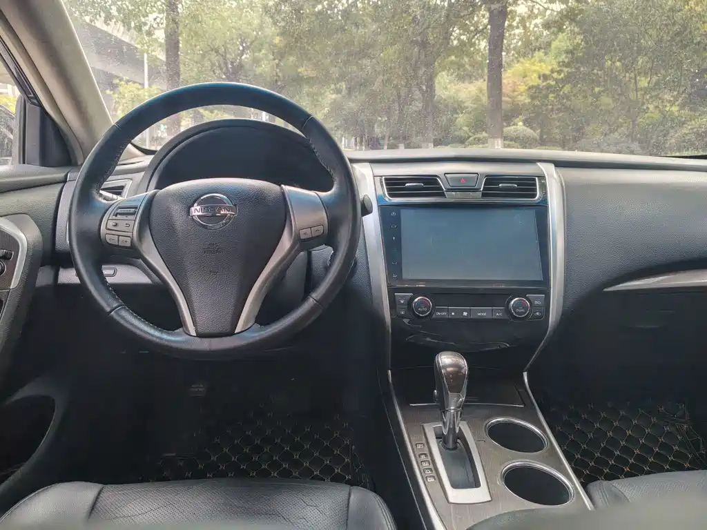 Nissan Teana — миниатюра 15