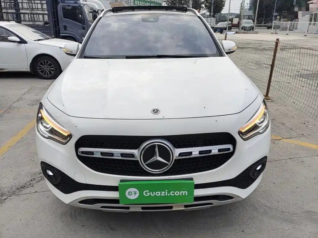 Mercedes-Benz GLA — миниатюра 3