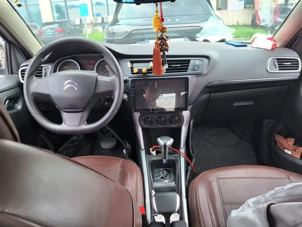Citroen C3-XR — миниатюра 5
