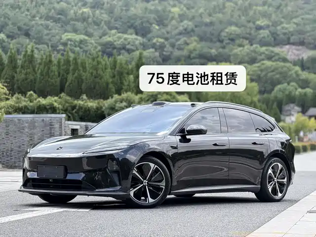 NIO ET5T
