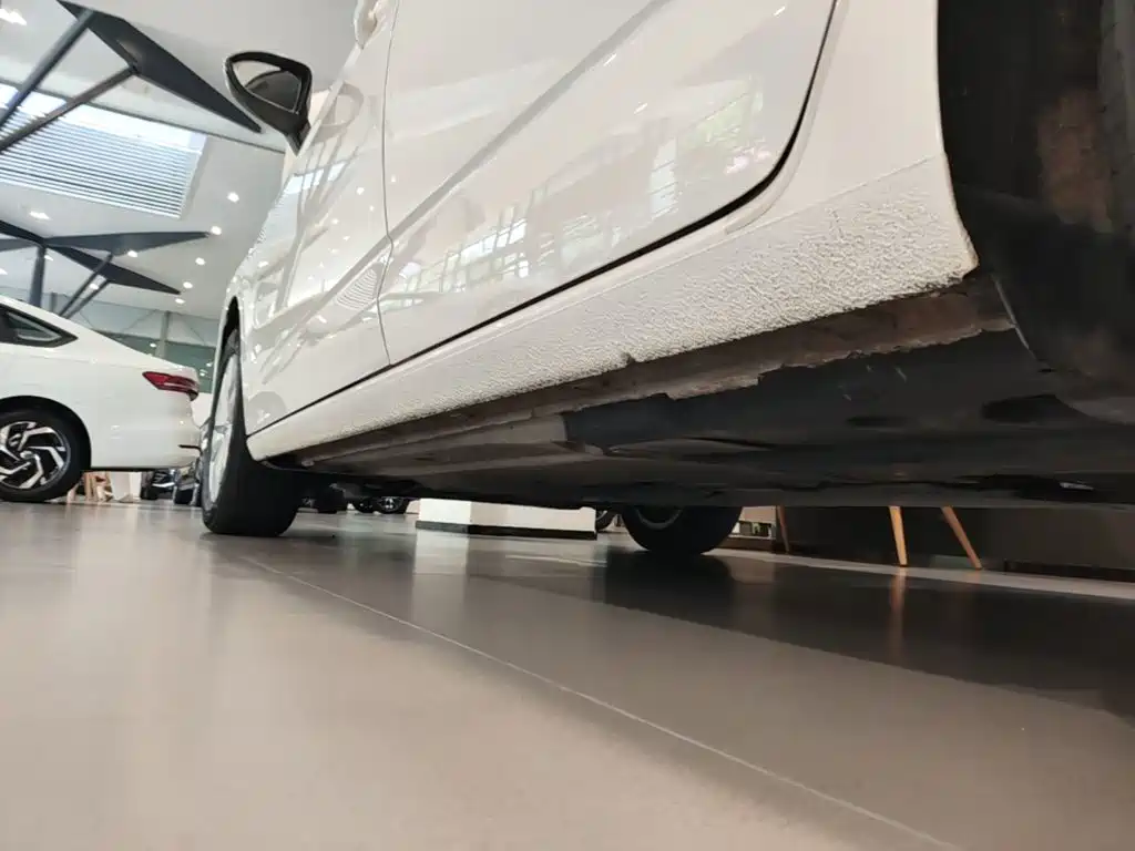 Volkswagen Touran — миниатюра 22