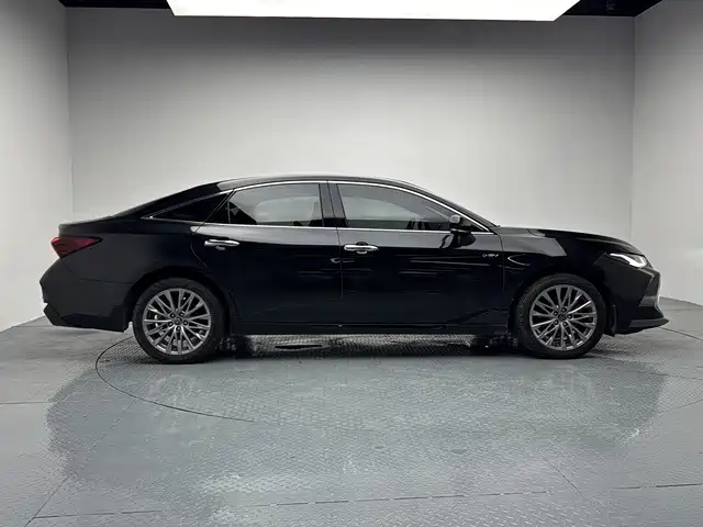 Toyota Avalon — миниатюра 10