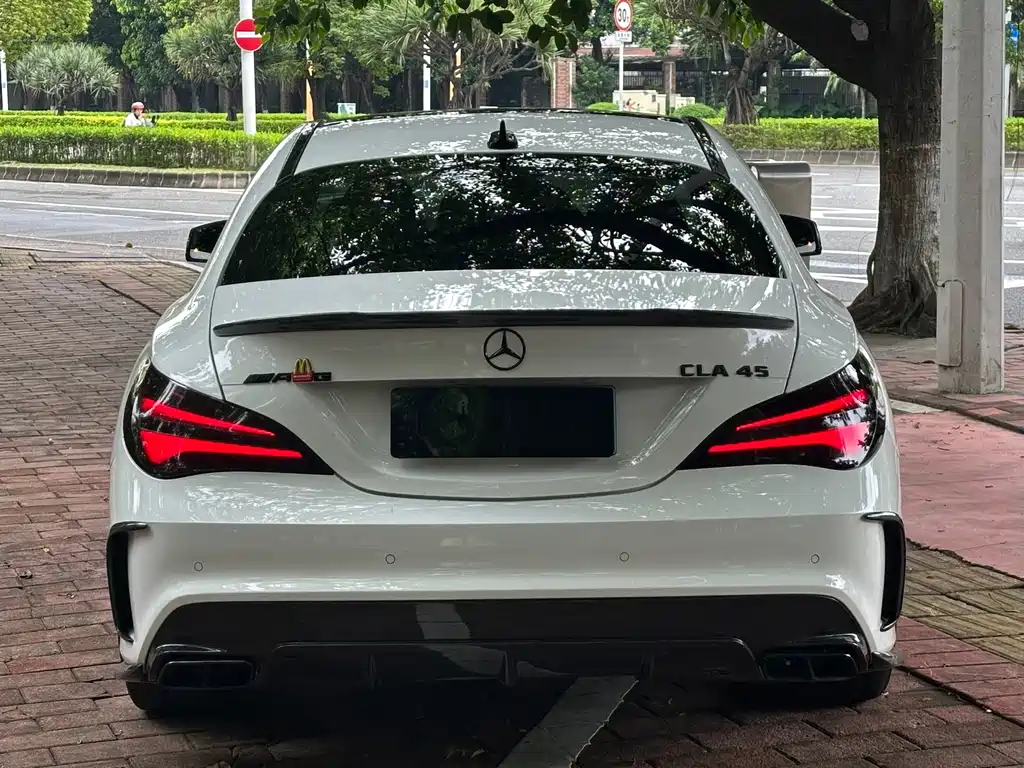 Mercedes-Benz GLA AMG — миниатюра 3