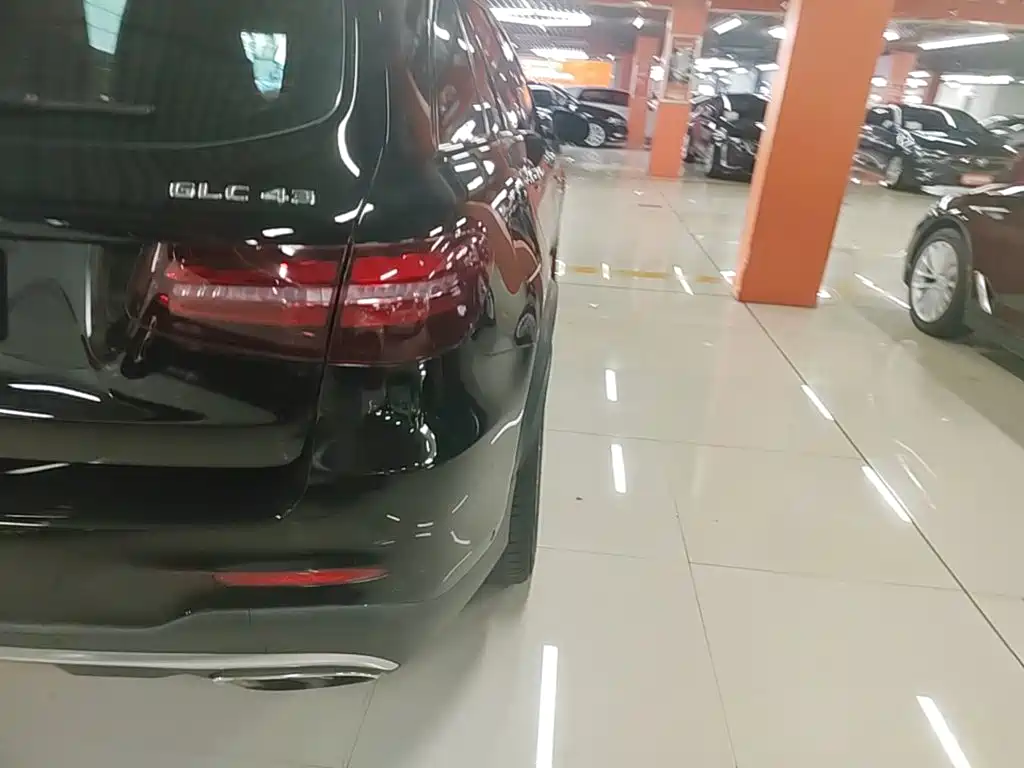 Mercedes-Benz GLC AMG — миниатюра 8
