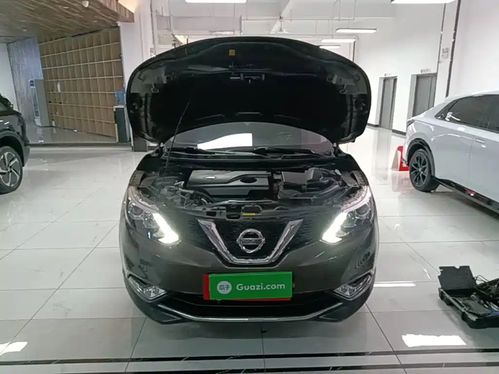 Nissan Qashqai — миниатюра 20