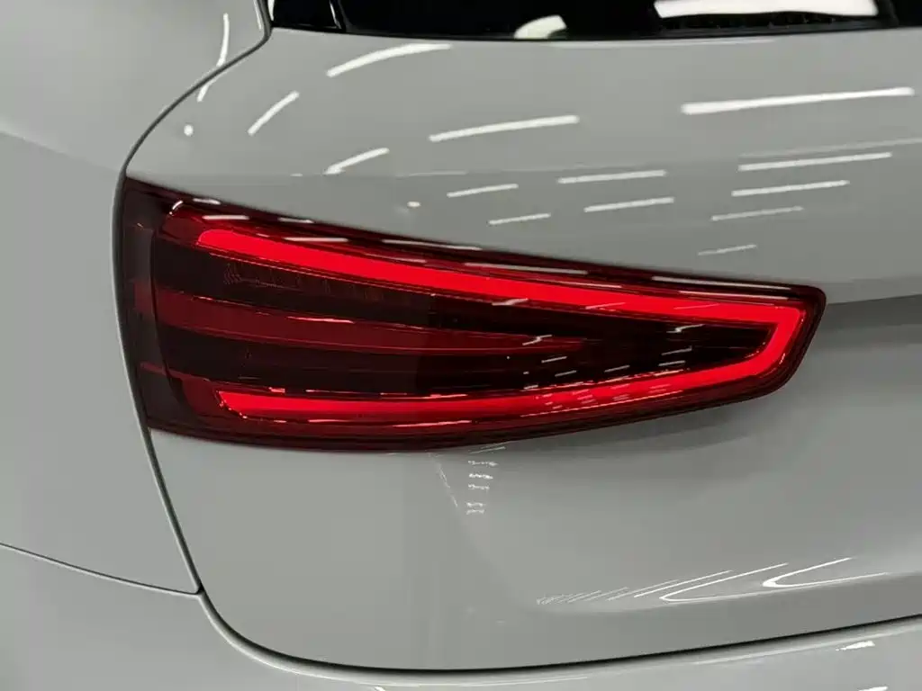 Audi Q3 — миниатюра 8