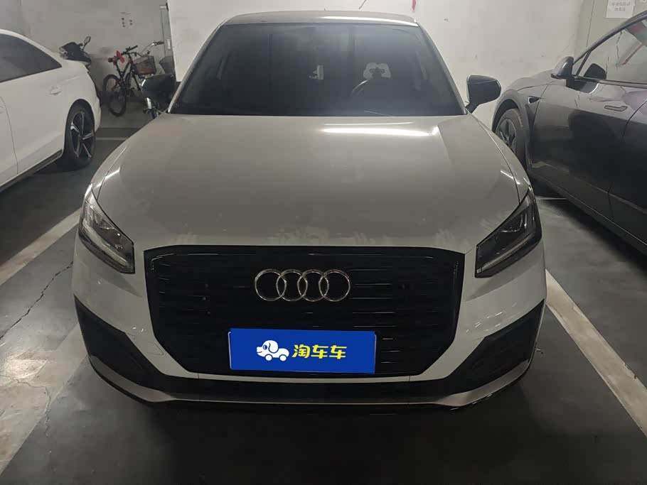 Audi Q2L 1.4 л 2021 г. Белый, пробег 25500 км