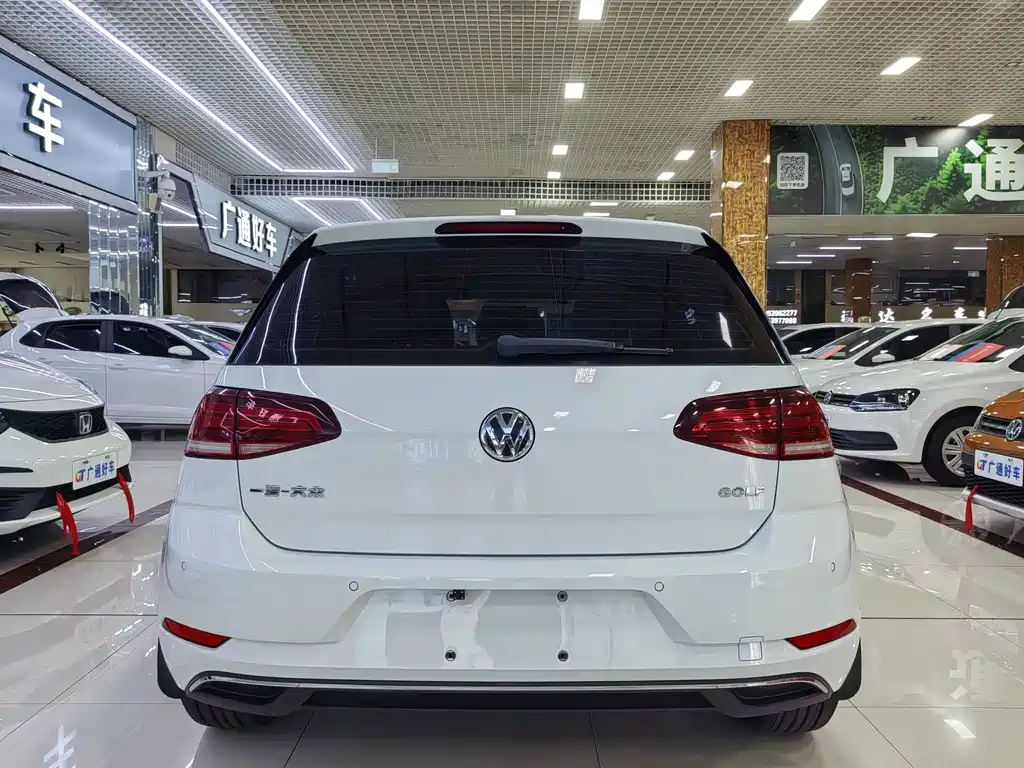 Volkswagen Golf — миниатюра 9