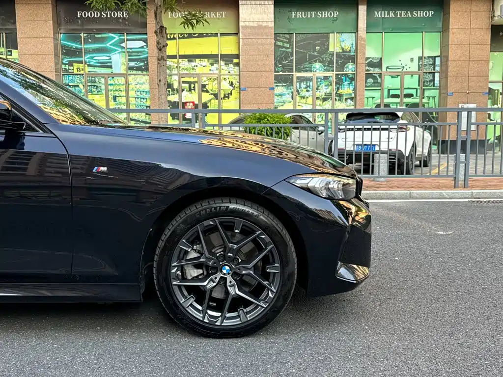 BMW 3 Series — миниатюра 6
