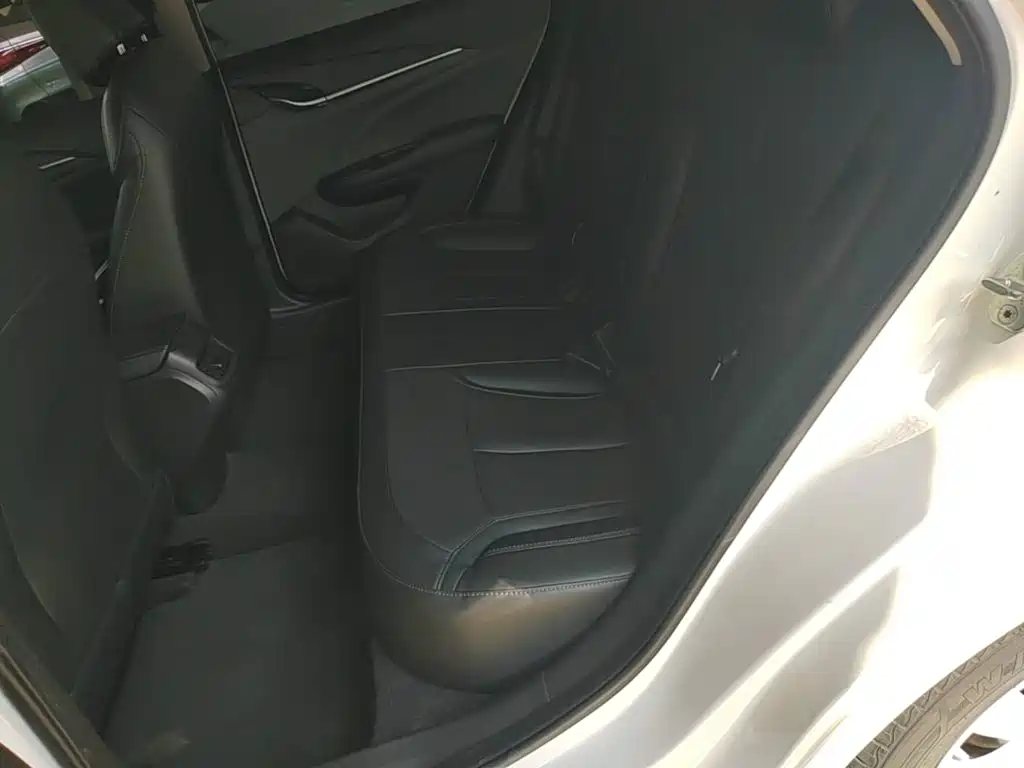Buick Excelle — миниатюра 17