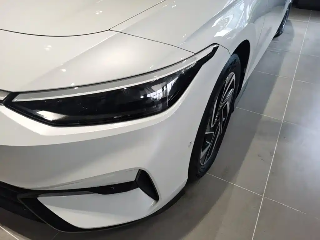 Volkswagen ID.7 VIZZION — миниатюра 24
