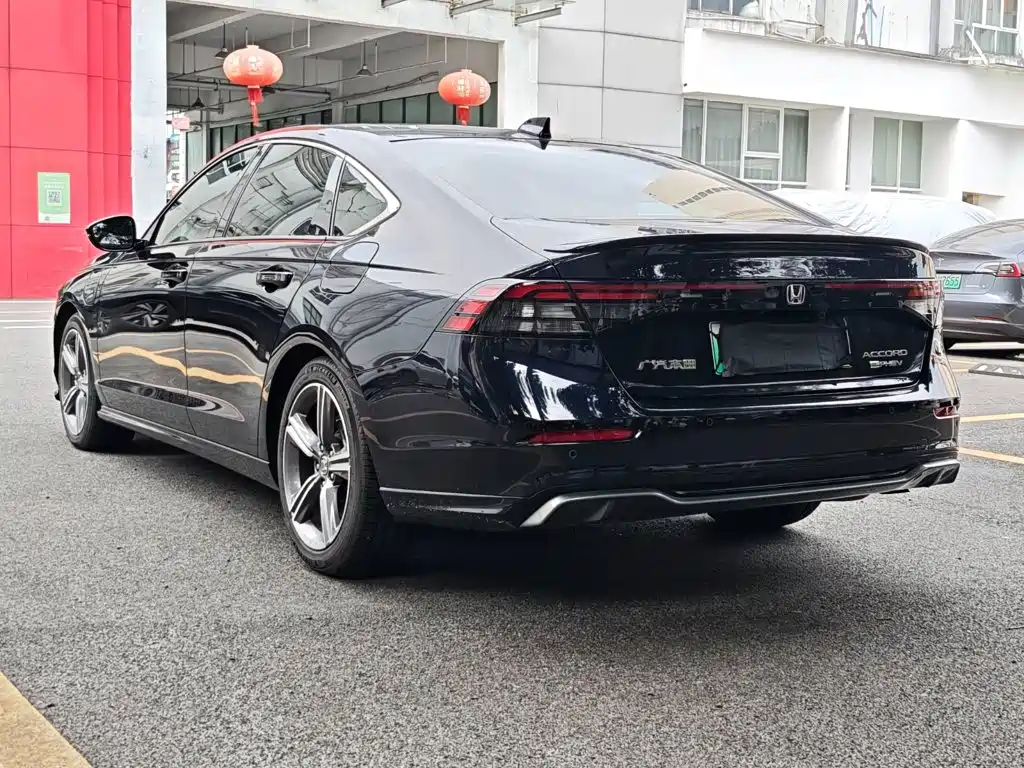 Honda Accord New Energy — миниатюра 7