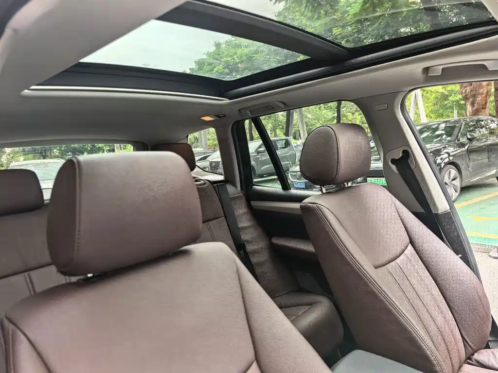 BMW X3 (Import) — миниатюра 17