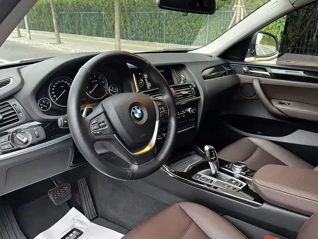 BMW X4 — миниатюра 25