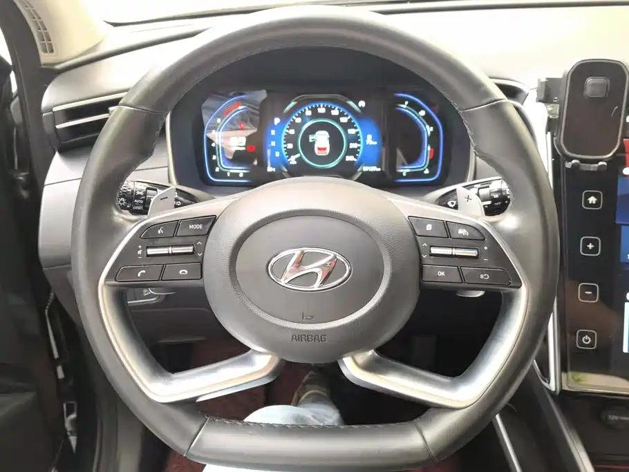 Hyundai Tucson — миниатюра 15