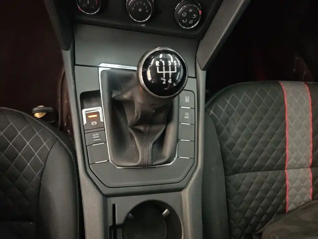Volkswagen Lamando — миниатюра 10