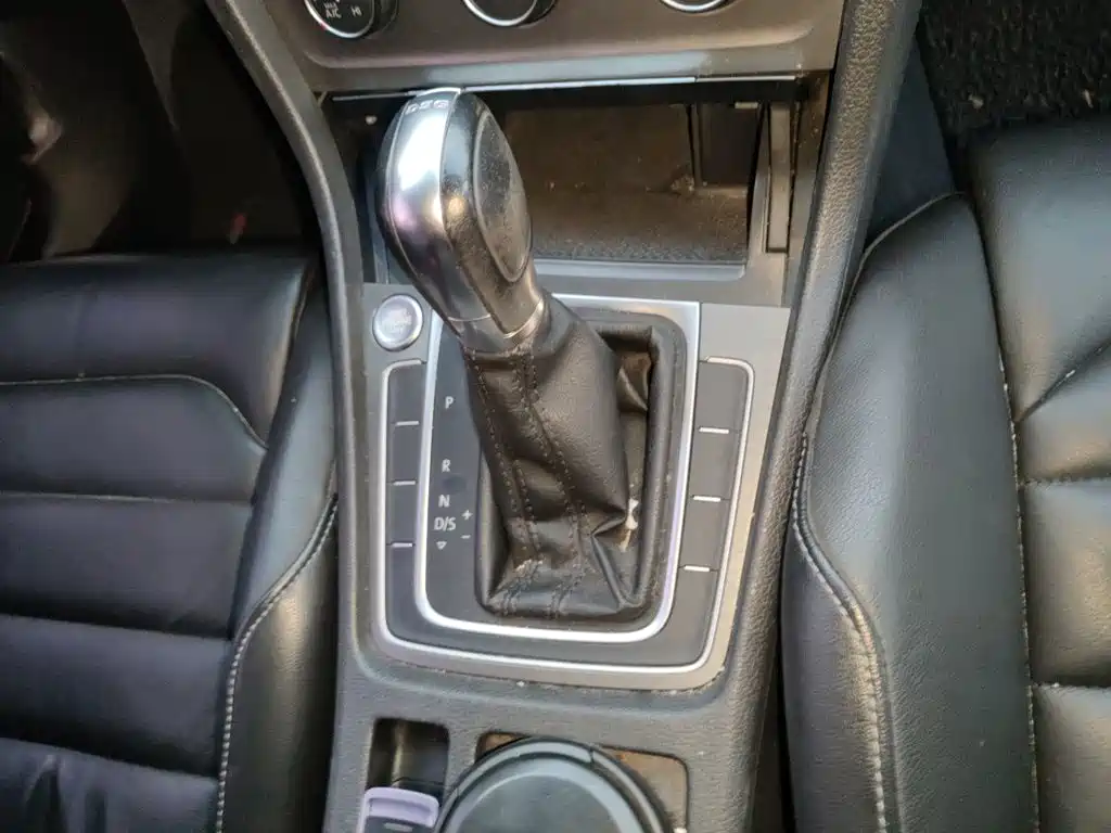 Volkswagen Golf — миниатюра 10