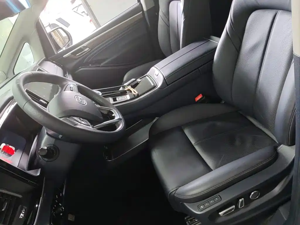 GAC Motor Trumpchi M8 — миниатюра 15