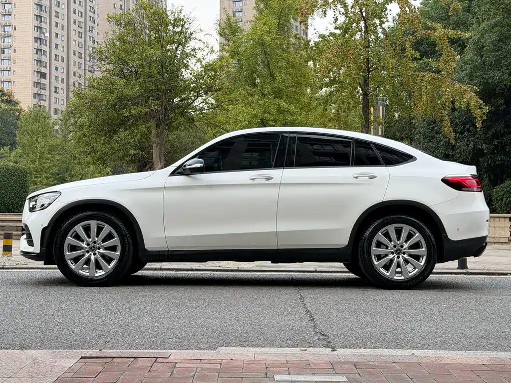 Mercedes-Benz GLC Coupe — миниатюра 7