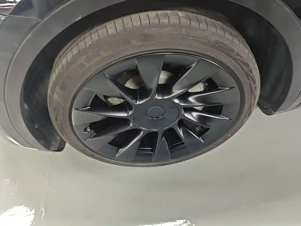 Tesla Model Y — фотографии объявления, Фото 23